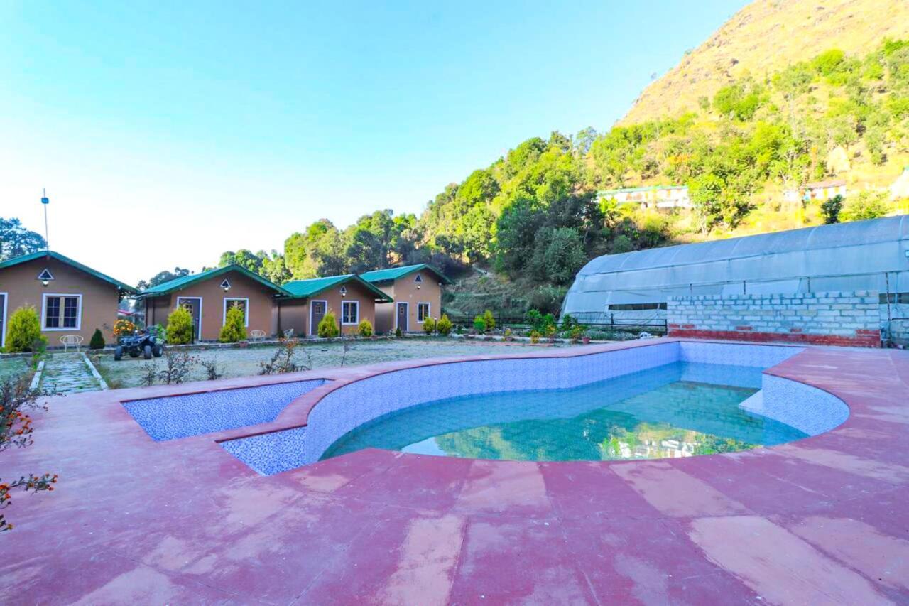 Fabescape Pine Hill View Hotel Nainital Exterior foto